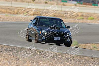 media/Oct-01-2022-Team Topak Racing (Sat) [[f860fb51be]]/2-Inter Low 2/session 1 turn 3/